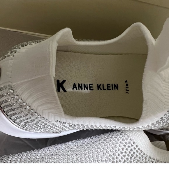 Rare White Crystal Slip On iFlex Shoes 👟 Anne Klein / size 6 - Picture 4 of 7
